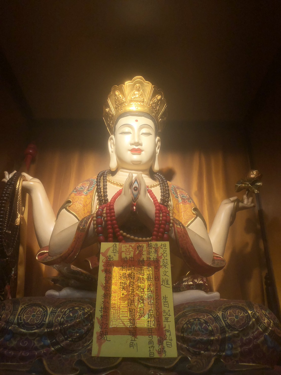 無為禪寺佛壇光影紀錄
